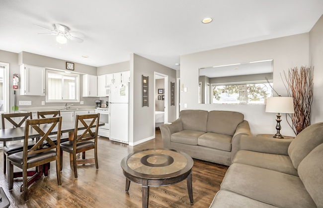 Perfect Getaway Cabin in the Okanagan 6 - Photo 6