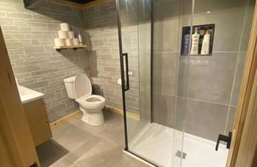 Enchanting and comfy urban cottage with renovated rustic den by Como Park & MN State Fair - Foto 36