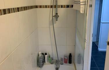 Luxury Two Bed Deluxe Maisonette - Photo 9