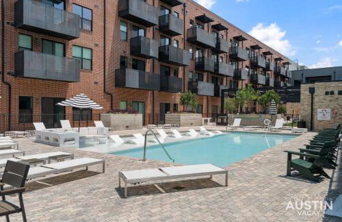 Pool Boxing Gym and Live Music Drinks 2BR 2BA S Austin Condo By Austin Vacay - Foto 47