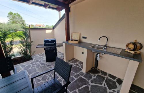 The Setting Sun - Photo 29