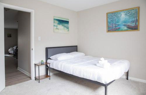 1BR Near UAB with Free Parking, Fast Wi-Fi, Workspace - Foto 10