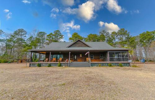 Secluded Lodge 8acres Hot Tub, Pingpong pedalboat! - Foto 35