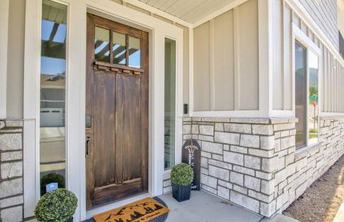 Midway to Heaven! BRAND NEW 5 bed 4.5 bath, HOTTUB - Photo 39