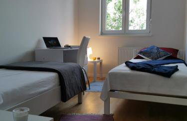 CITY CENTER PEARL #new#free reserved parking in garage elevator direct access#business and pleasure#city view&balcony&sunny&cafes&markets&tram#city center#working room#2 toliets#2 bedrooms - Photo 13