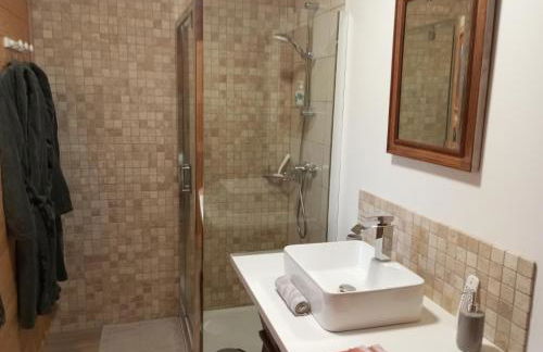 Gîte du Chalet - Le studio en pleine nature - Foto 11