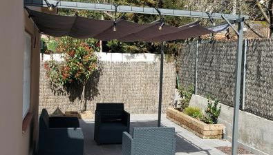 Cerca de Barcelona, y entre tres Parques Naturales, casa de 4 habitaciones y 2 baños con piscina, barbacoa y chimenea - Foto 4