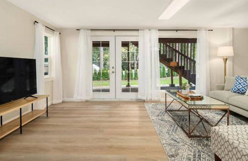 Remodeled Bellevue Family home w AC close to everything - Foto 15