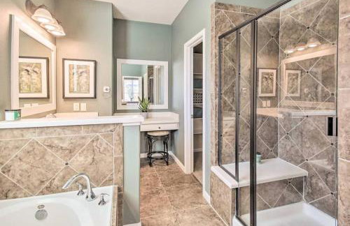 Serene 4BR Lux Home w Heated Spa Pool Massage Chair - Foto 14