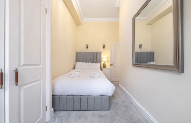 The Hertford Boutique - Photo 66