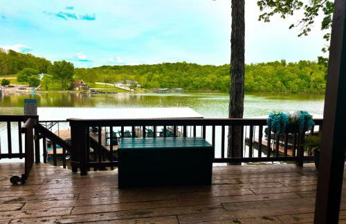 Lakefront Home 4Bed3BathDockFirepitGrill-12PP - Foto 62