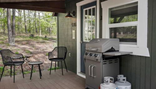 Tiny Cabin w Fire Pit Game Room and Dog Friendly - Foto 4