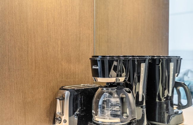 Charming Yorkville Condos - Photo 45