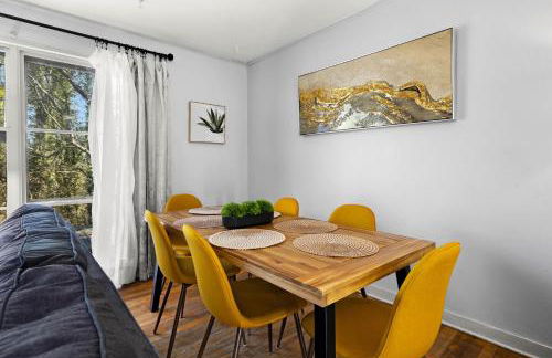 Cozy Home in Oak Ridge w 3BR - Foto 25