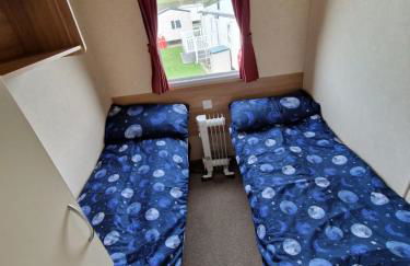 Discover Serenity in Our 3-Bed Static Caravan at Clarach Bay Holiday Village! - Foto 33