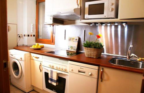 Acogedor, luminoso y centrico - Photo 5