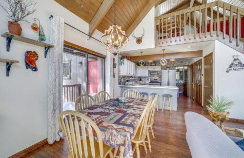 Deck and Scenic Views Munds Park Cabin! - Foto 7