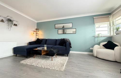 Bathgate Penthouse near Edinburgh - Photo 7