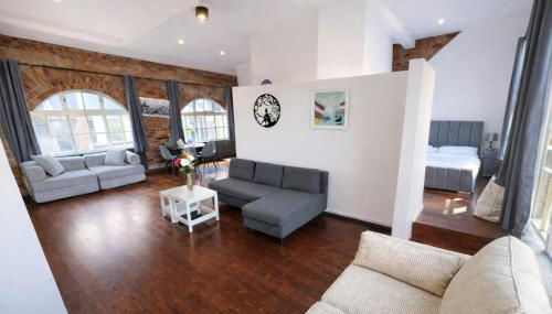 City Centre Apt - Sleeps 6, Parking, Shops & Trains - Foto 4