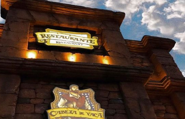 Dinner at Cabeza de Vaca Restaurant - With transport and Tickets to the 3 Borders Landmark - Photo 6