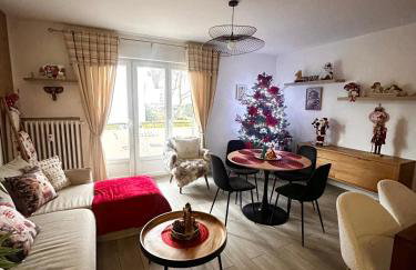 Charming and Cozy Apartment - Photo 9