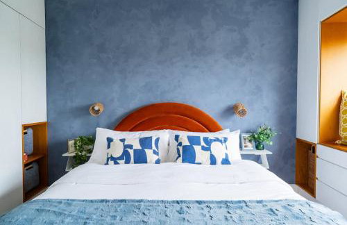 Boutique Brick Lane 2-Bed, Colourful City Vibes - Foto 25