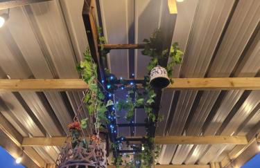 Birch Cottage with private wood fire hot tub - Foto 4