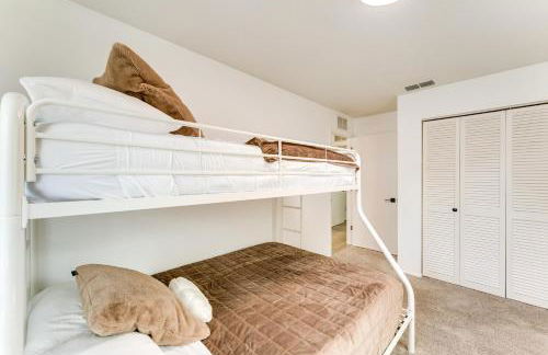 Nokomis Home with Screened Pool, 3 Mi to Beaches! - Foto 18