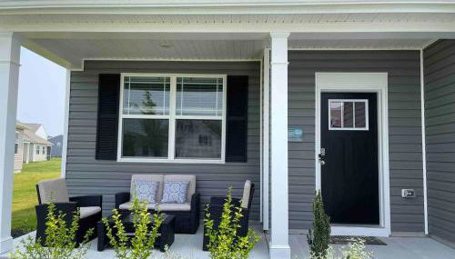 Gorgeous Seaside Paradise - Ultimate Family Getaway! - Photo 3