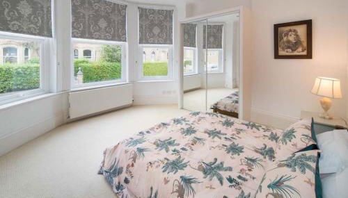 Flat 1, Medeira House - Photo 3