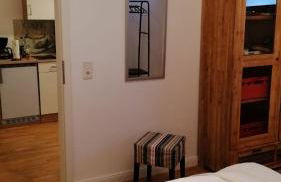 AufmLohr - Appartement mit 3 Schlafzimmern- 4 Einzelbetten- für 4 Personen - in Leverkusen Hitdorf - Private Parkplätze vorhanden- - Foto 5