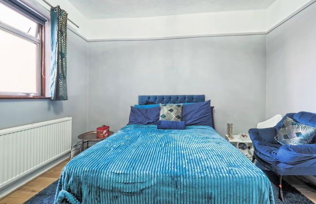 Stunning Riverside 1-bed Apartment in North London - Foto 3