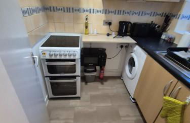 COZY Apartment 4 - Photo 33