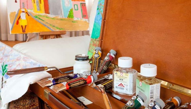 Pitture nella Casa Museo Luciano Pavarotti