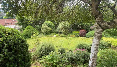 Panoramablick mit Privatparkplatz, 2 Balkone und 1,5 Bäder - Foto 2, Garden, Garden view