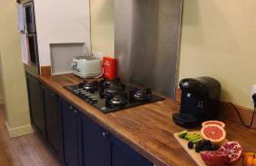 Paget Cottage a cosy and comfy 2 bedroom cottage with parking to the rear and a short drive from Cannock town centre - Foto 36