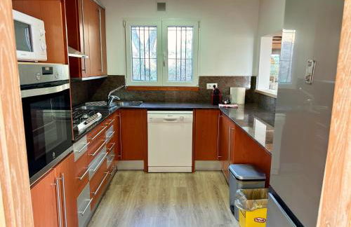 Casa amb piscina i jardí a Palamós per 6 persones - Foto 12