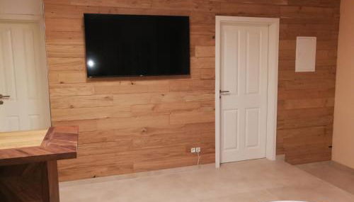 RIVER SIDE near FRANKFURT-AIR CONDITION-PRIVATE PARKING - Foto 4