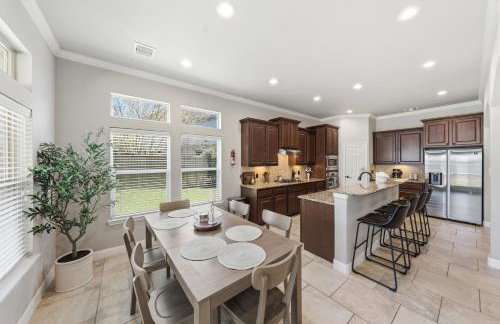 Cozy 4bdrm 3bath Home in The Woodlands - Photo 19