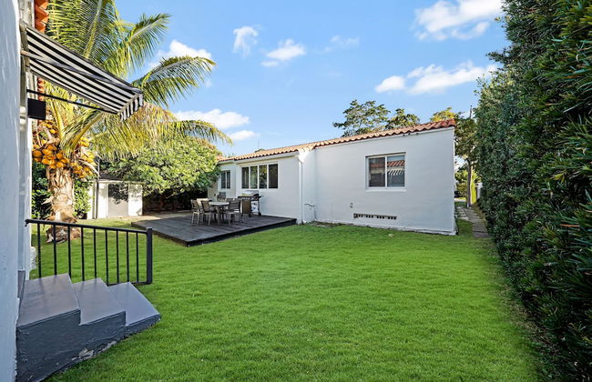 Miami Art Deco Home in Miami - Foto 24