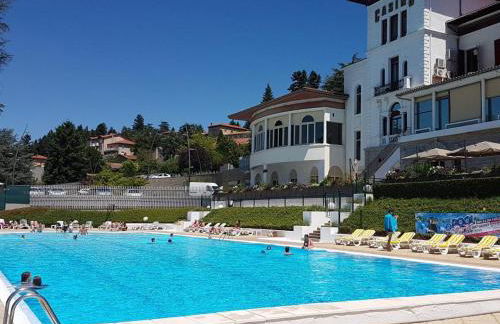 La Petite Bulle : Gîte Confortable et Moderne à Saint-Galmier - FR-1-496-293 - Foto 6