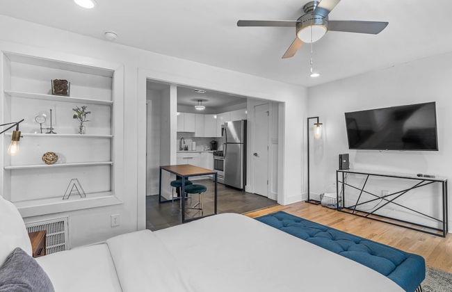 Crescent Furnished Apartments - Photo 23