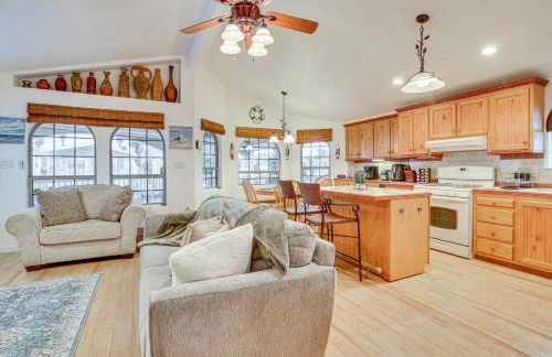 Canalfront Port Isabel Cottage 5 Mi to Beach! - Foto 6