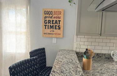 Hikes Bikes and Pints - Foto 3