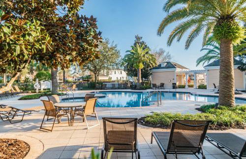 A DISNEY REUNION! Spacious And Spectacular, 5 Heated Pools, Sleeps 8, Overlooking Acres Of Views, LOW Rates! - Foto 37