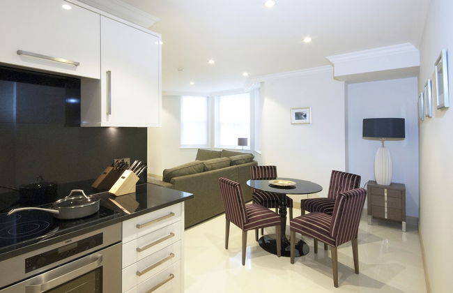 Claverley Court - Photo 62