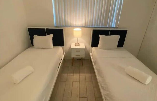 Artrageous on the river By RocketStay - Photo 75