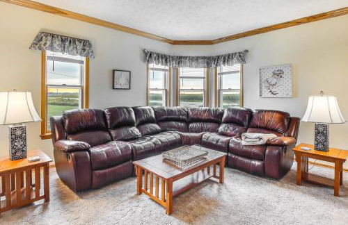 Marion Retreat with Patio, Grills and Fire Pit - Foto 3