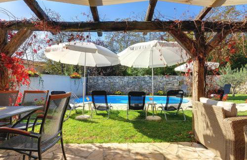 Villa in Batlug With Private Pool - Foto 86