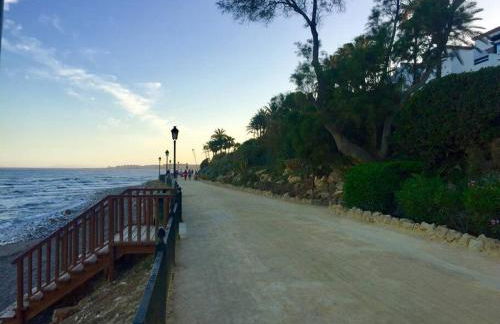 PUENTE ROMANO LUXURY PENTHOUSE, Beachside & Sea Views - Foto 41